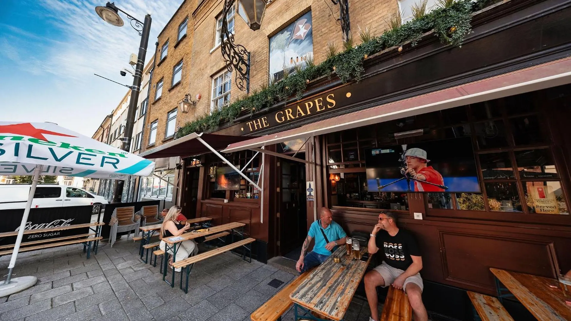 Inn The Grapes Pub Hotel Southampton