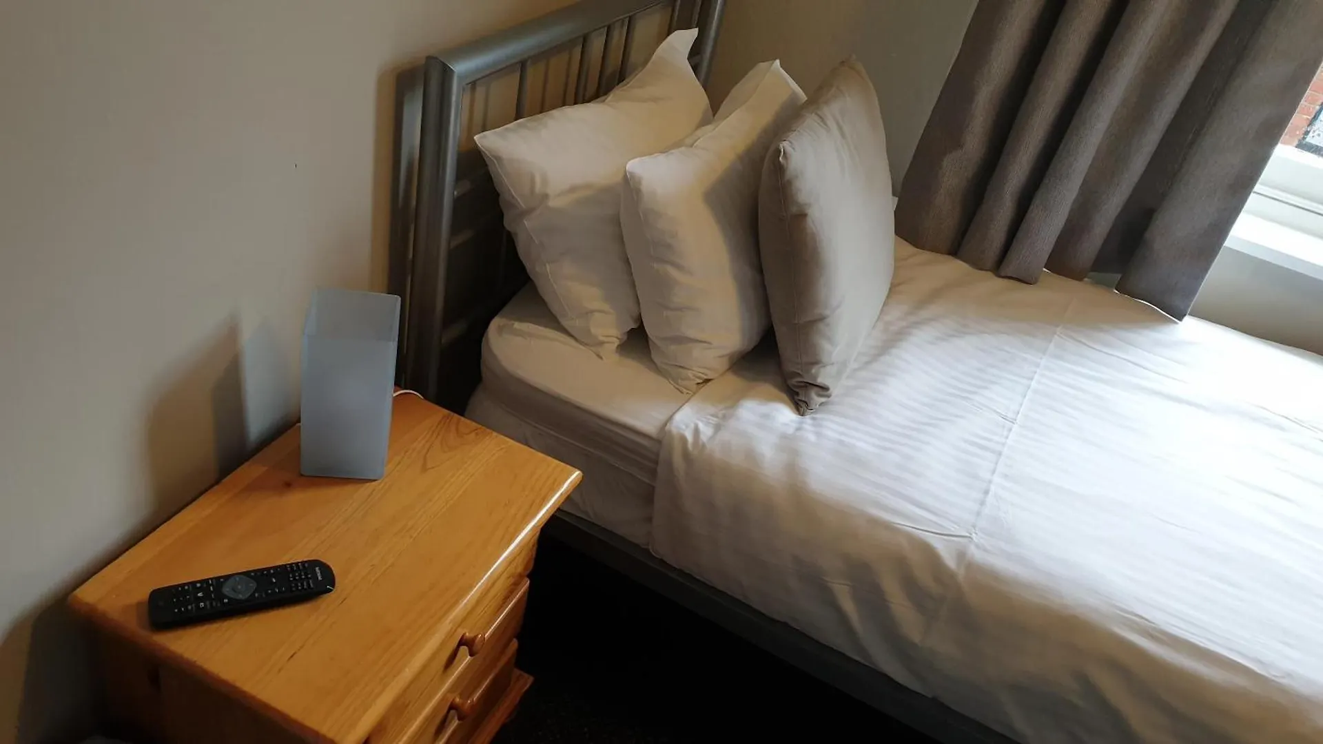 The Grapes Pub Hotel Southampton 3*,  United Kingdom